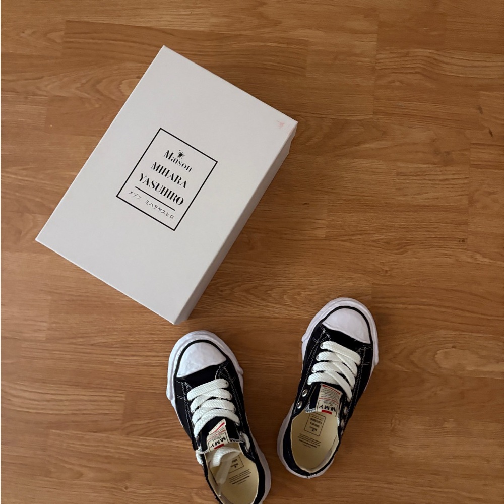 Miharayasuhiro Kids Black and White Sneakers